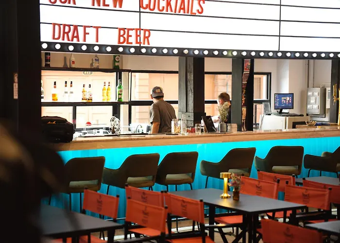 Theatre Heritage - Silom Hostel *
