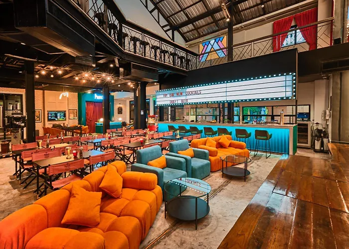 Theatre Heritage - Silom Hostel *
