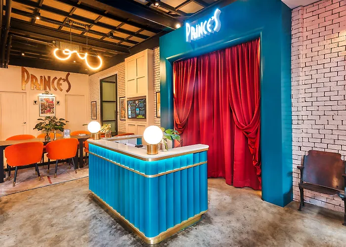 بيت شباب Theatre Heritage - Silom بانكوك